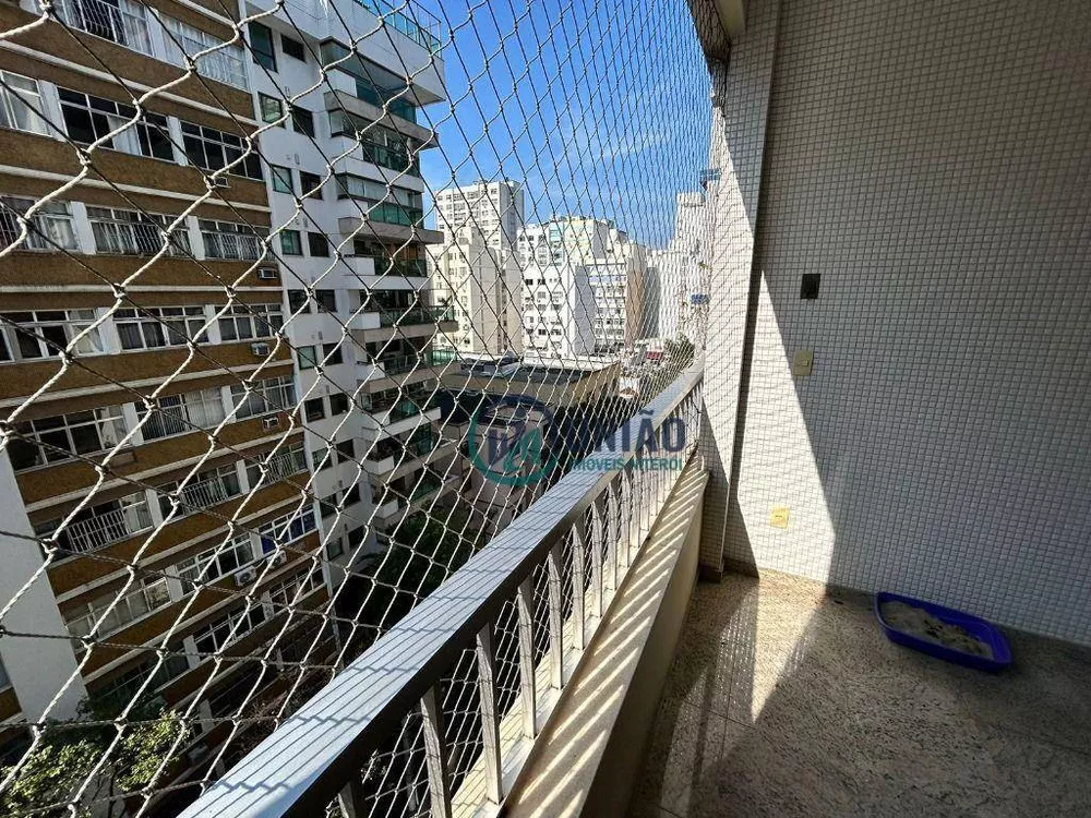 Apartamento à venda com 3 quartos, 204m² - Foto 5