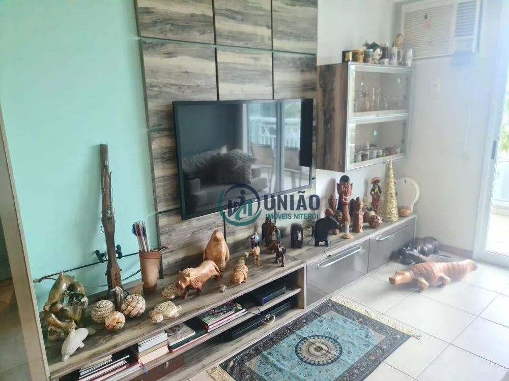 Apartamento à venda com 2 quartos, 87m² - Foto 2