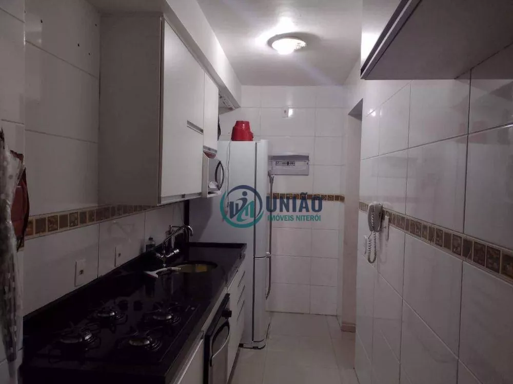 Apartamento à venda com 2 quartos, 55m² - Foto 2