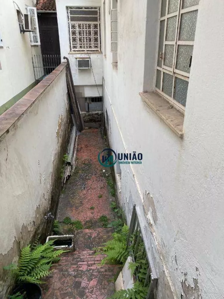 Casa, 5 quartos, 200 m² - Foto 19