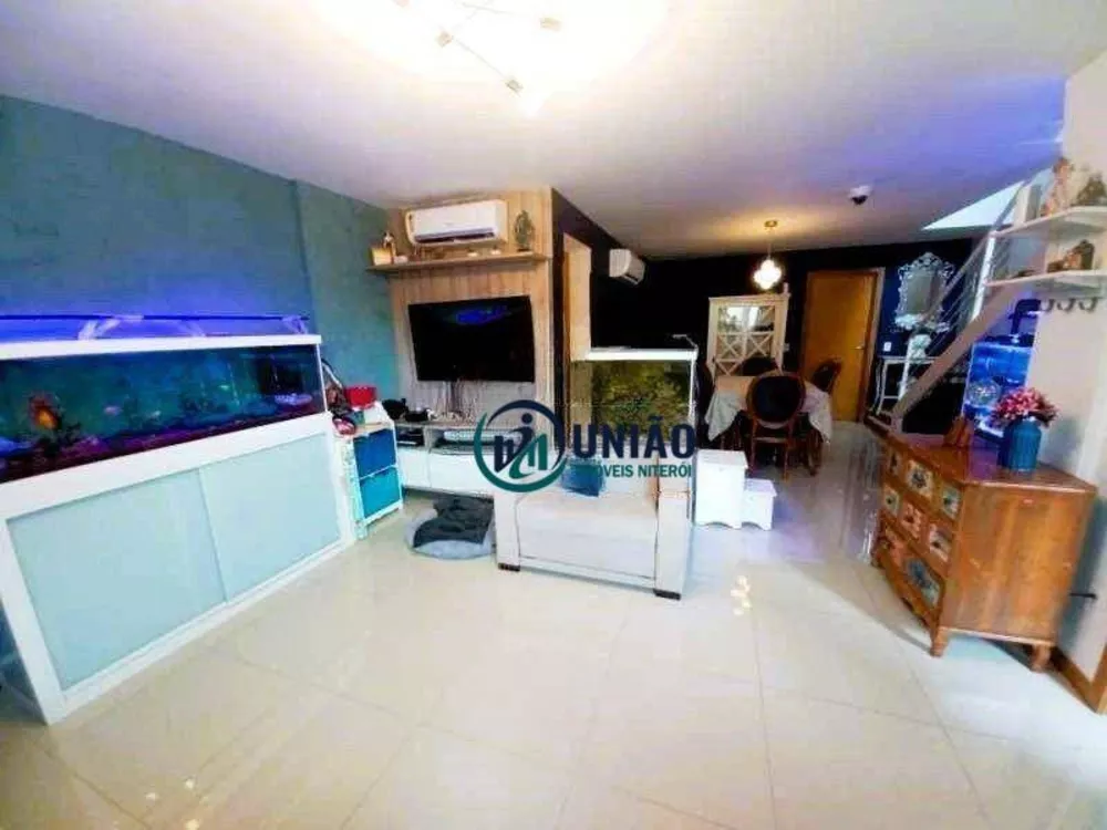 Casa, 3 quartos, 247 m² - Foto 4