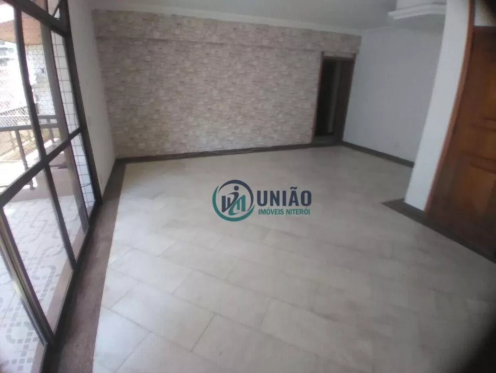 Apartamento à venda com 4 quartos, 220m² - Foto 7