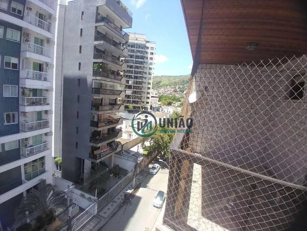 Apartamento à venda com 4 quartos, 220m² - Foto 9