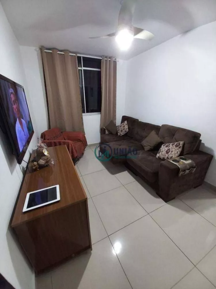 Apartamento à venda com 2 quartos, 67m² - Foto 1