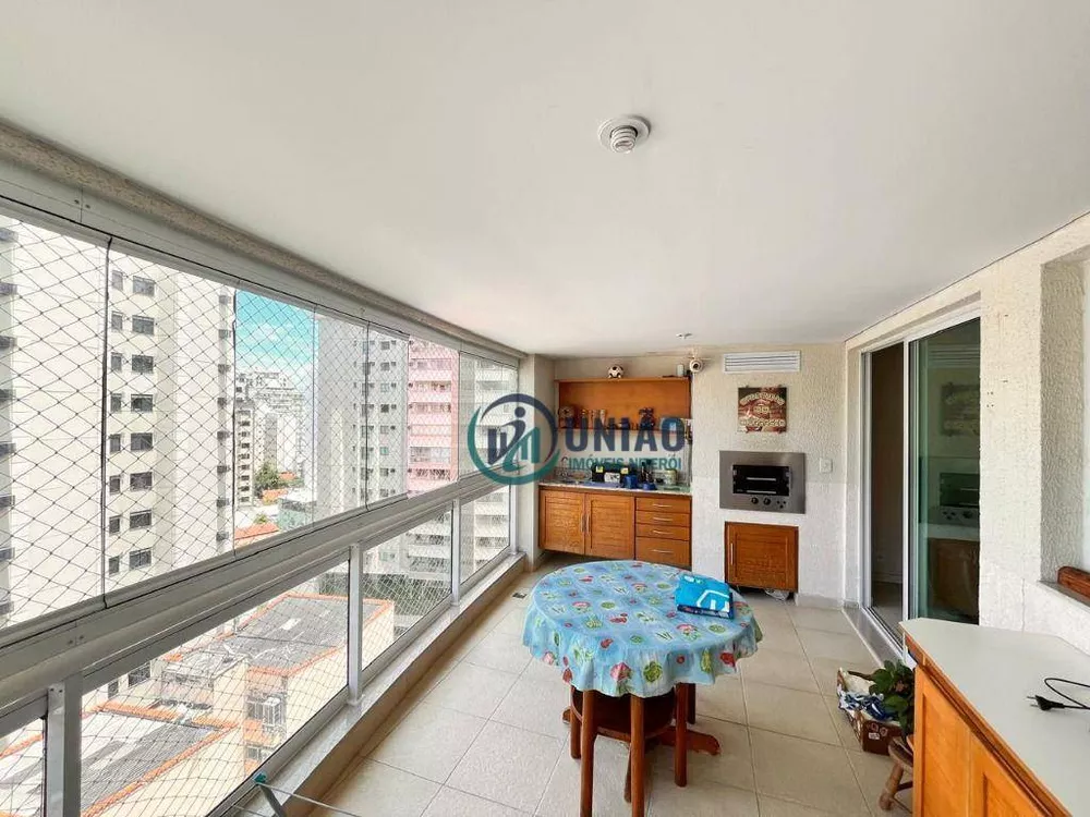 Apartamento à venda com 3 quartos, 112m² - Foto 2