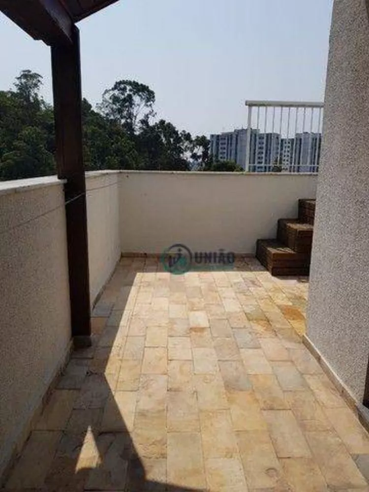 Cobertura à venda com 2 quartos, 137m² - Foto 2