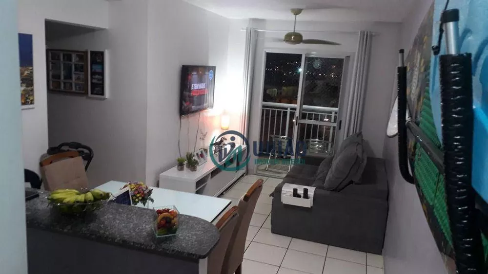 Apartamento à venda com 2 quartos, 60m² - Foto 1