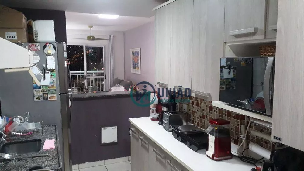 Apartamento à venda com 2 quartos, 60m² - Foto 7