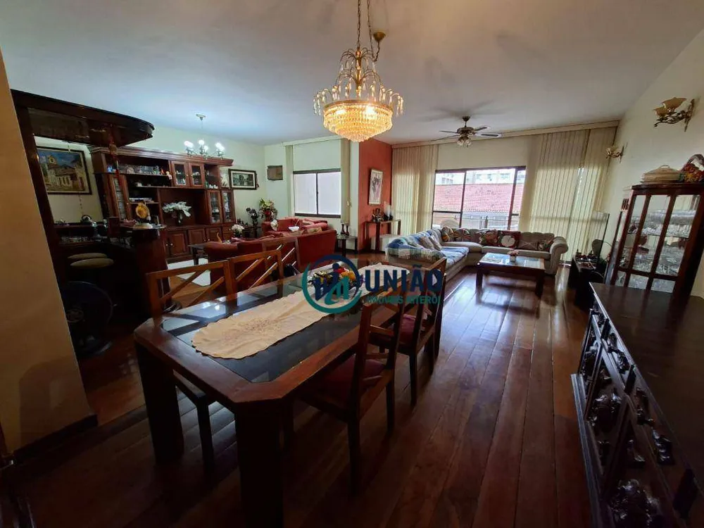 Apartamento, 4 quartos, 260 m² - Foto 1