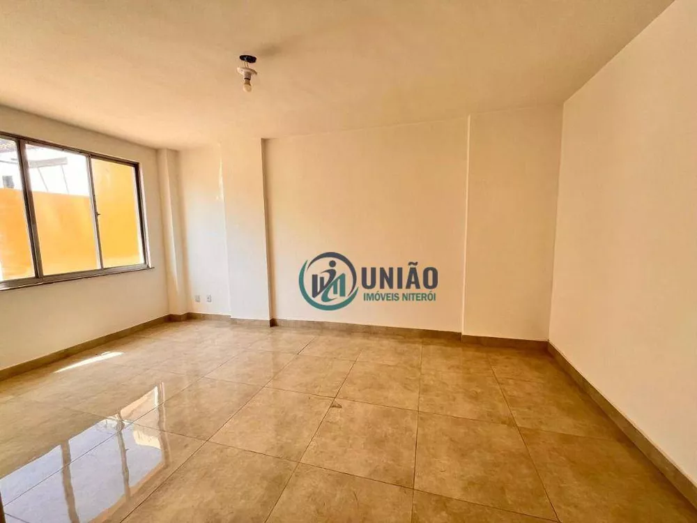 Apartamento à venda com 2 quartos, 74m² - Foto 3