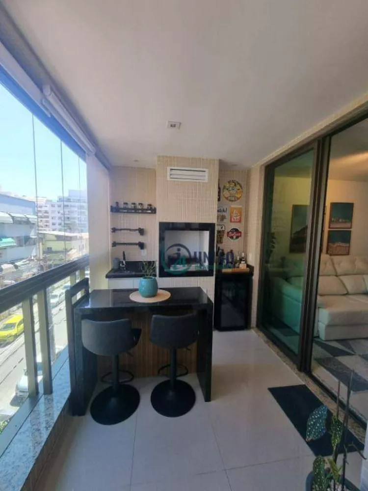 Apartamento à venda com 2 quartos, 90m² - Foto 2