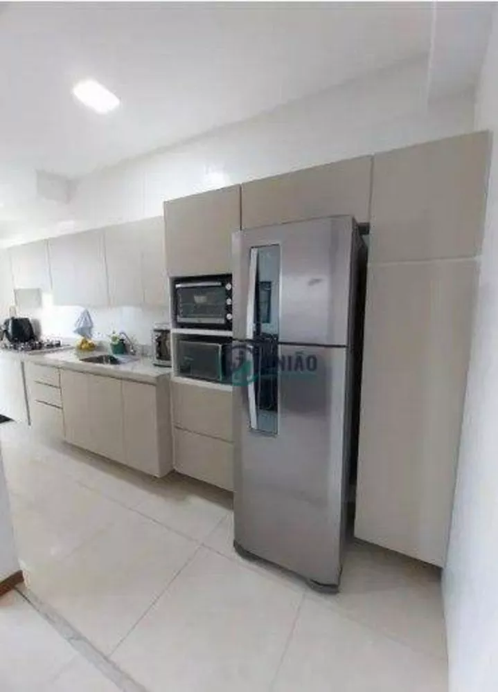 Apartamento à venda com 2 quartos, 65m² - Foto 7