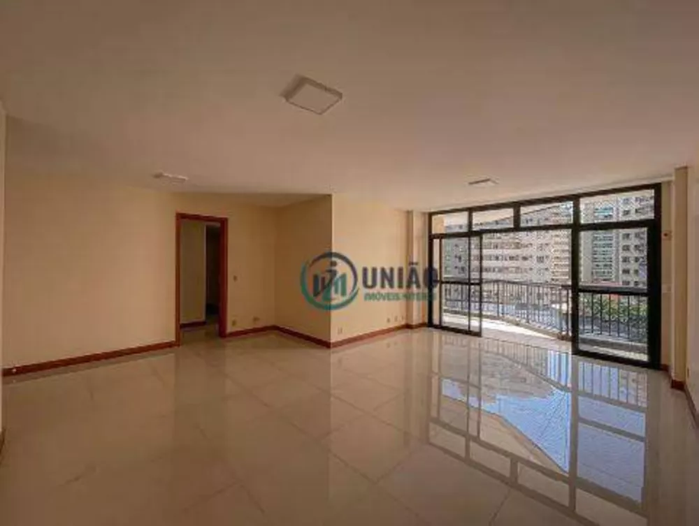 Apartamento à venda com 4 quartos, 150m² - Foto 2