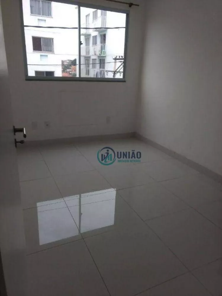 Apartamento à venda com 2 quartos, 48m² - Foto 5