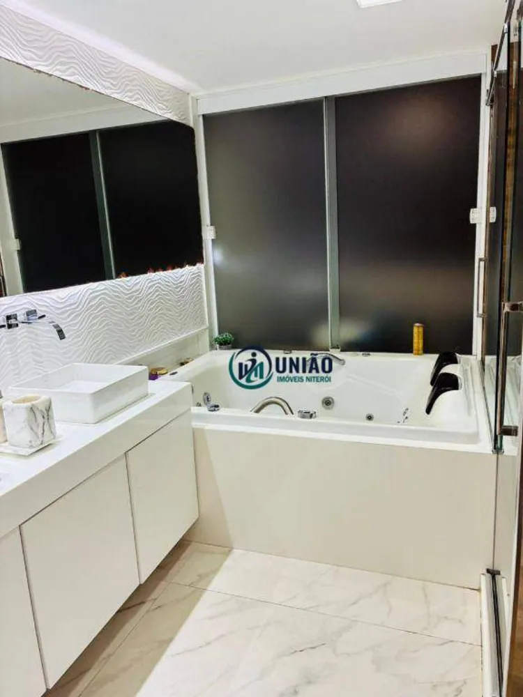 Cobertura, 3 quartos, 240 m² - Foto 55