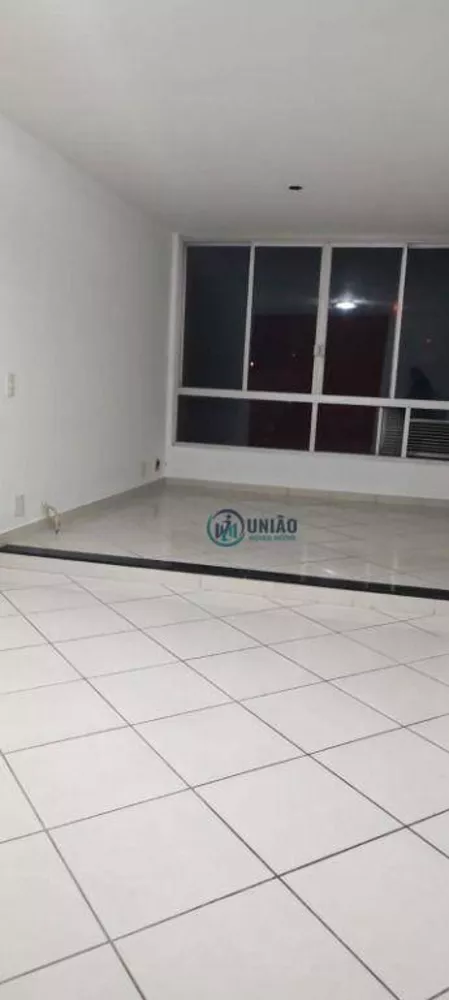 Apartamento à venda com 2 quartos, 73m² - Foto 2