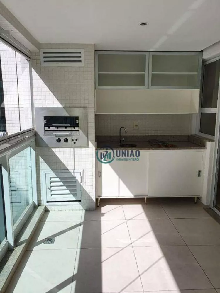 Apartamento à venda com 2 quartos, 90m² - Foto 2