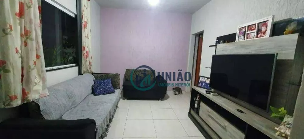 Casa à venda com 2 quartos, 123m² - Foto 1