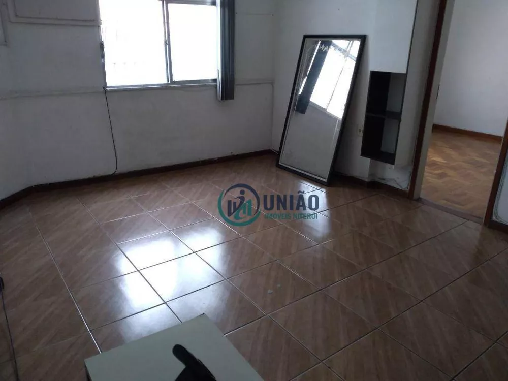 Sobrado à venda com 4 quartos, 140m² - Foto 3