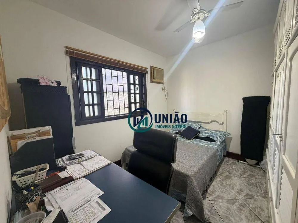 Casa, 3 quartos, 240 m² - Foto 15