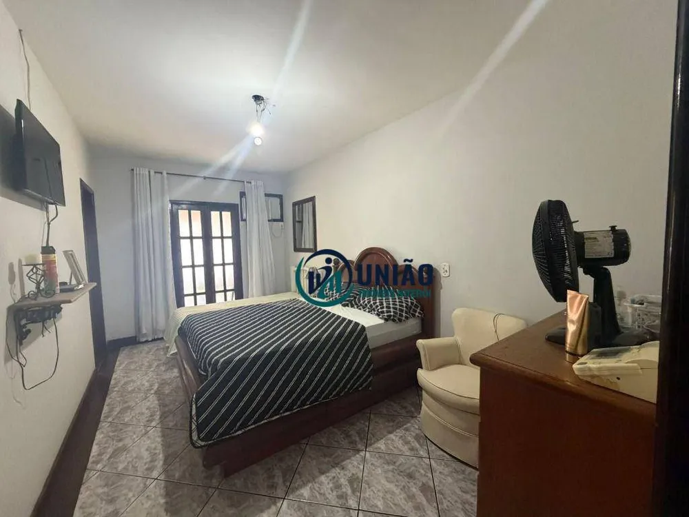 Casa, 3 quartos, 240 m² - Foto 20