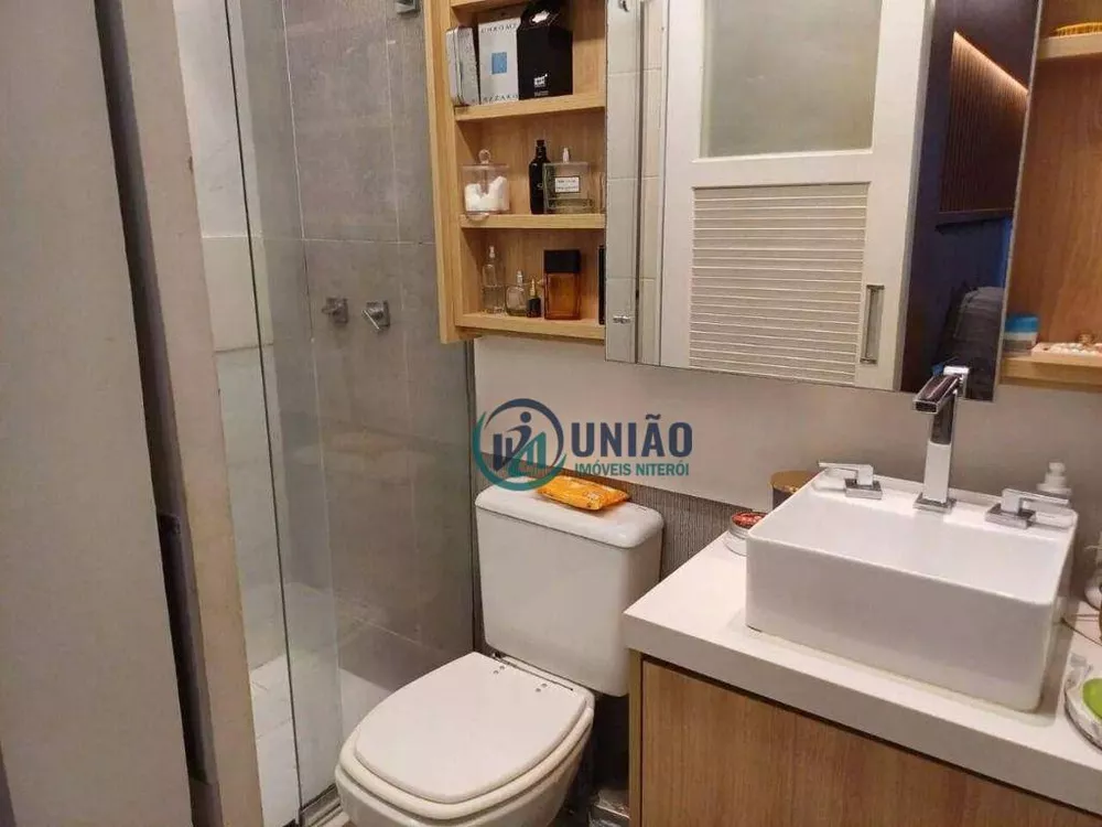 Apartamento à venda com 3 quartos, 105m² - Foto 4