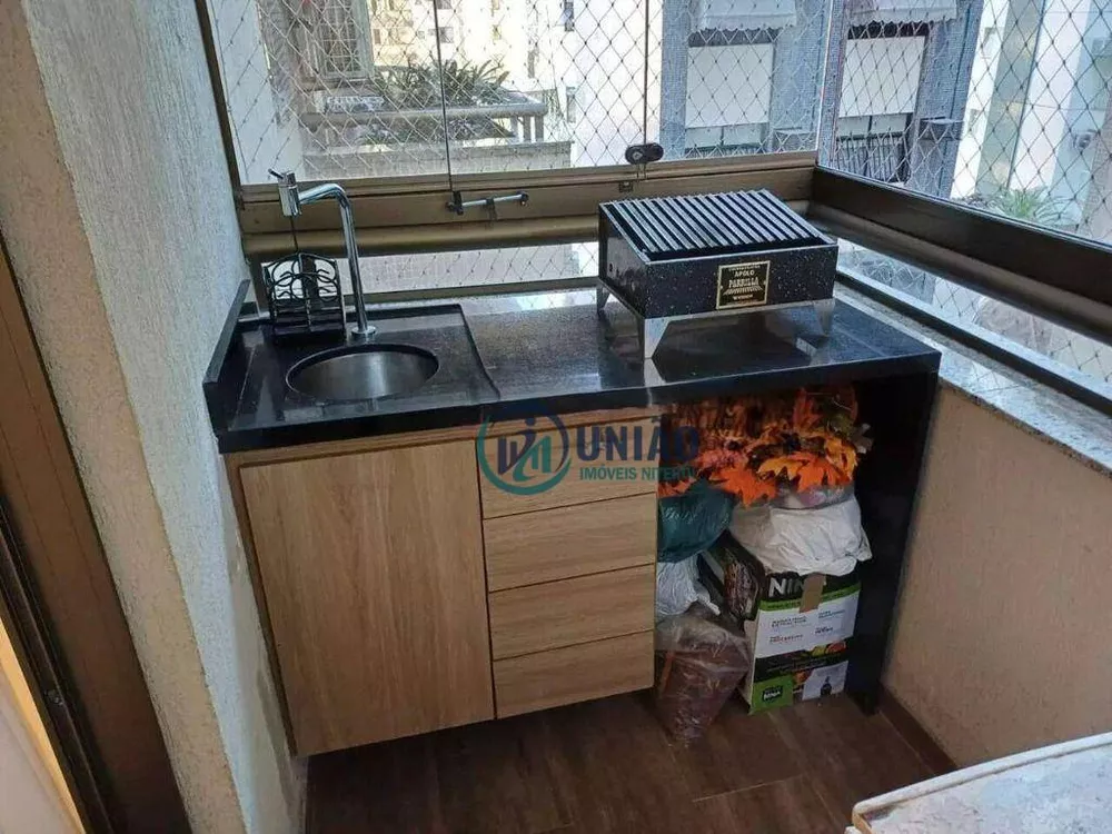 Apartamento à venda com 3 quartos, 105m² - Foto 3