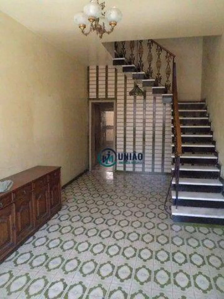 Casa, 3 quartos, 254 m² - Foto 2