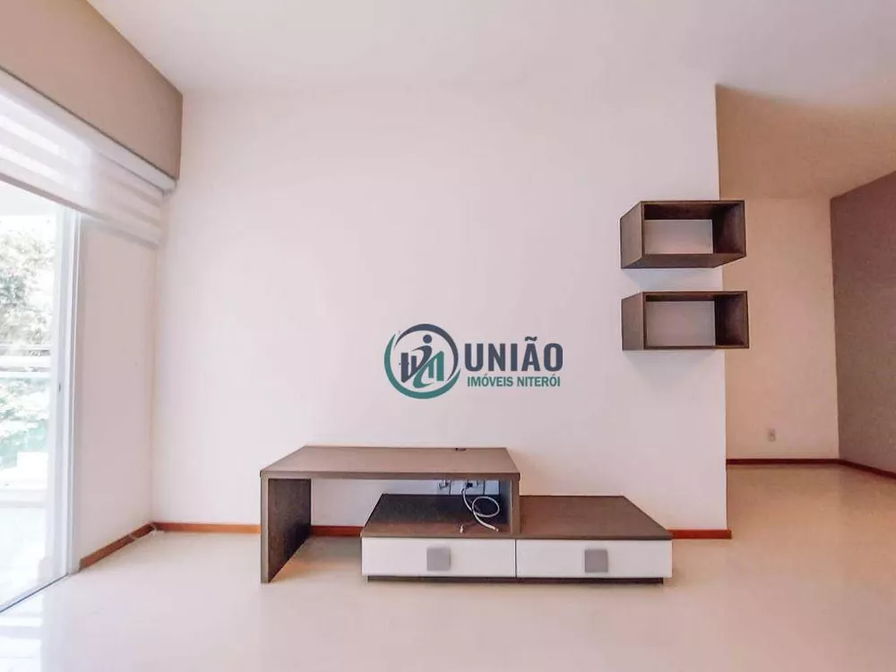 Apartamento à venda com 3 quartos, 110m² - Foto 3