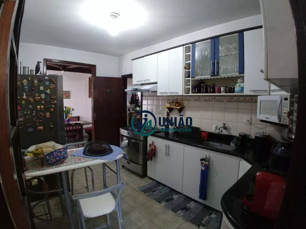 Casa, 3 quartos, 260 m² - Foto 17