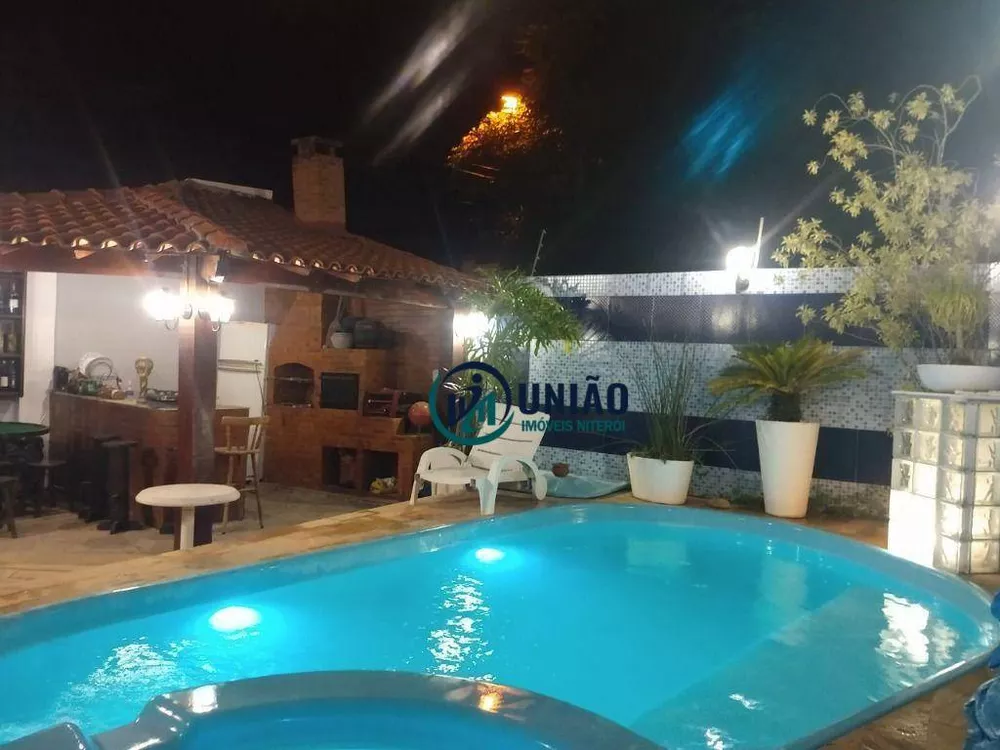 Casa, 3 quartos, 260 m² - Foto 2