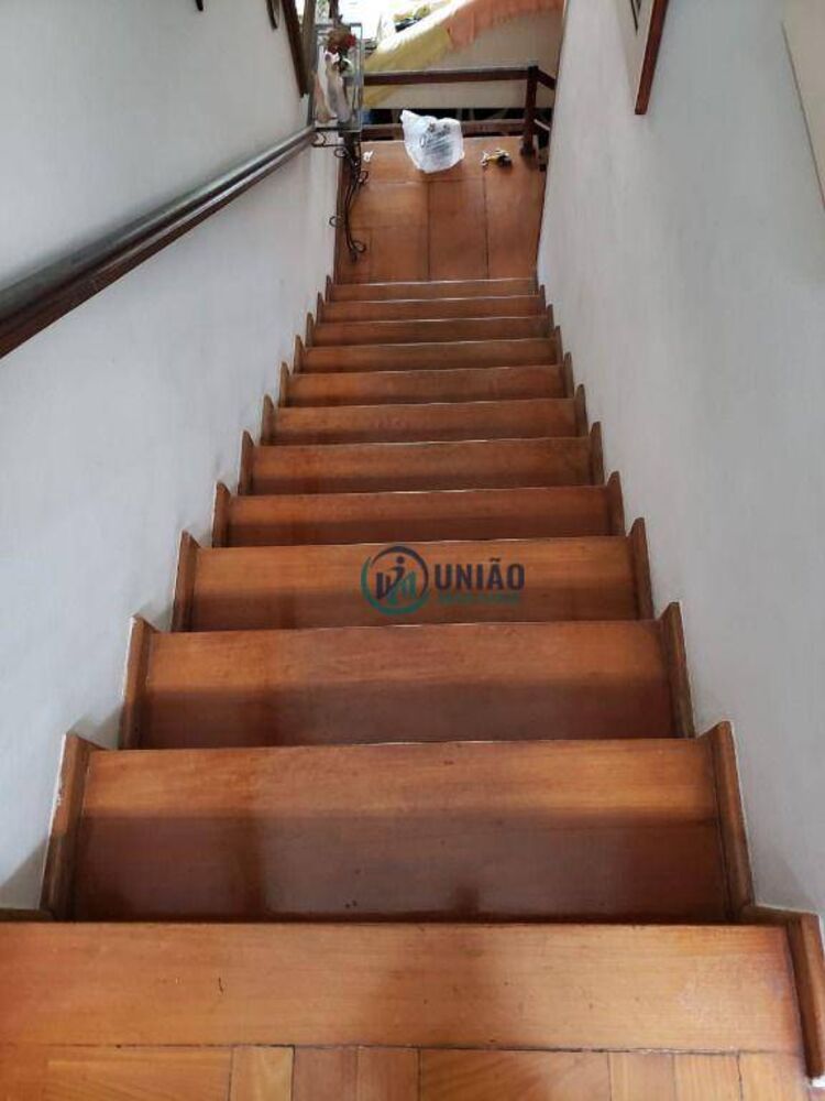 Casa, 4 quartos, 185 m² - Foto 2