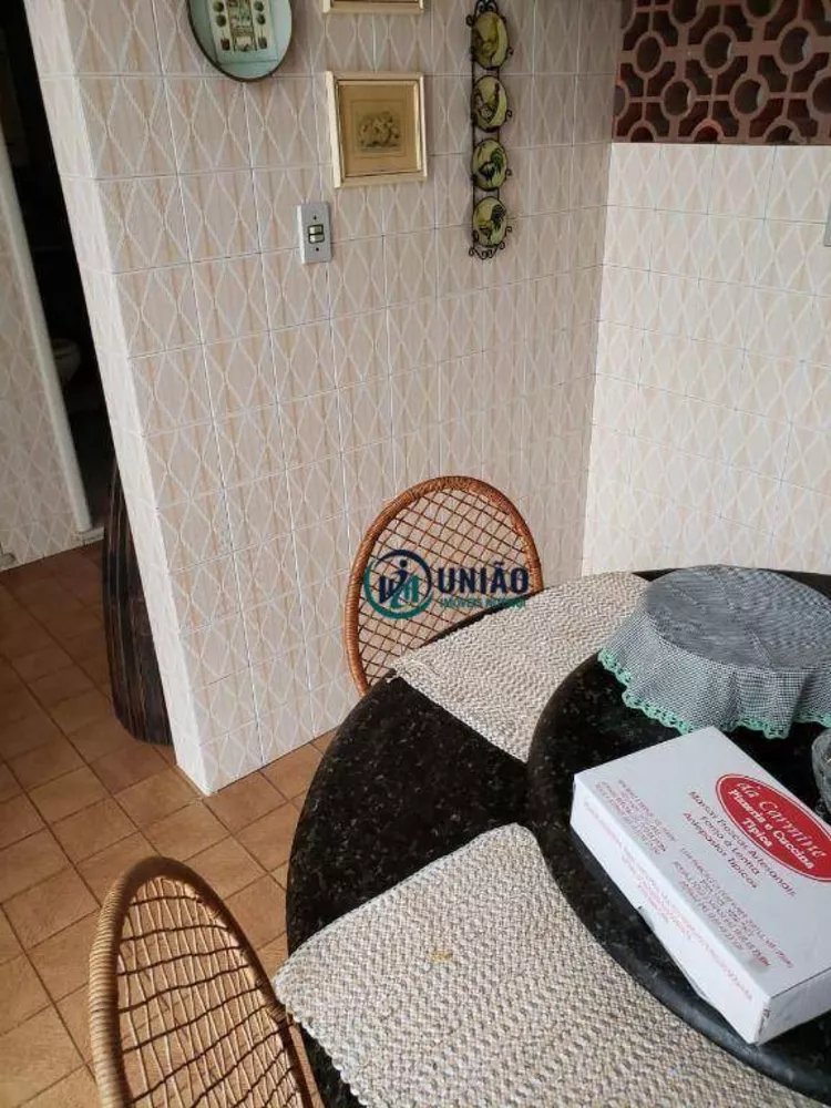 Casa, 4 quartos, 185 m² - Foto 8
