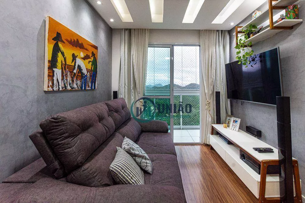 Apartamento à venda com 3 quartos, 68m² - Foto 4