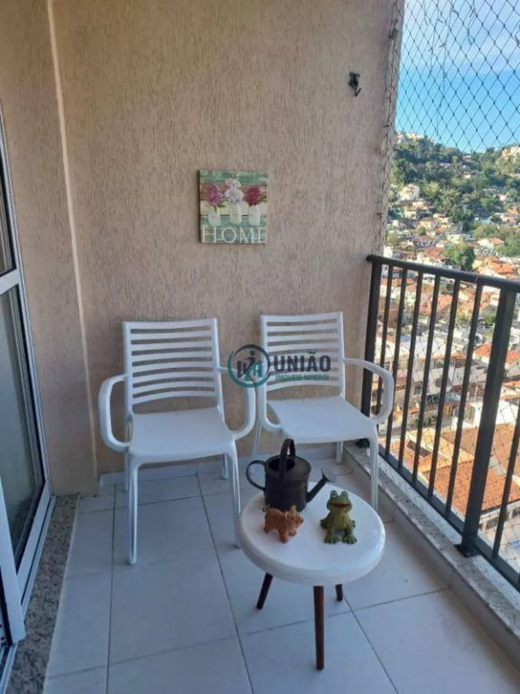 Apartamento à venda com 3 quartos, 81m² - Foto 3