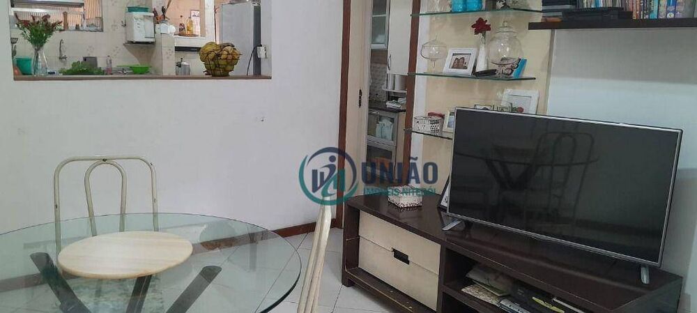 Apartamento à venda com 3 quartos, 80m² - Foto 3