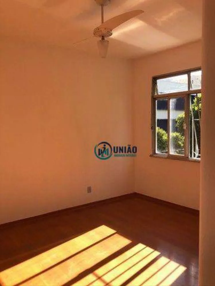 Apartamento, 3 quartos, 100 m² - Foto 2