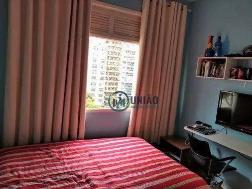 Apartamento à venda com 3 quartos, 105m² - Foto 7