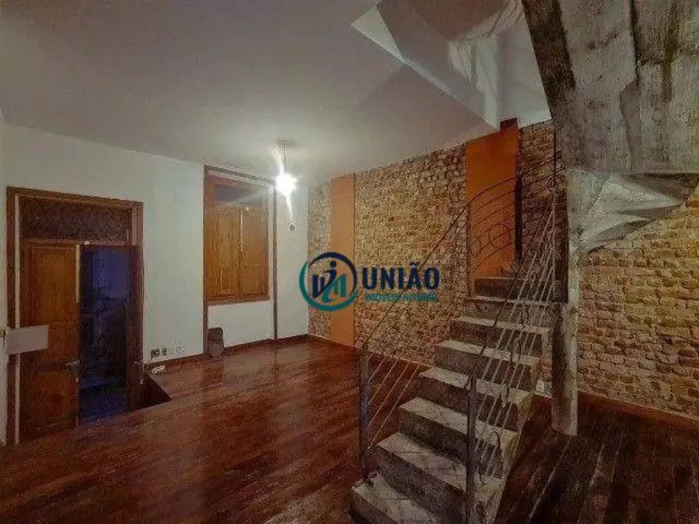 Casa, 4 quartos, 240 m² - Foto 3