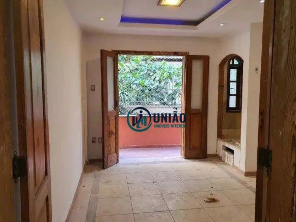 Casa, 4 quartos, 240 m² - Foto 12