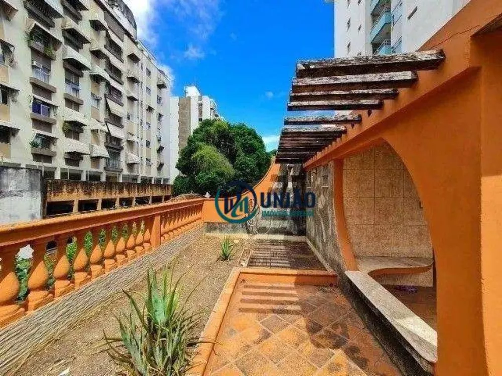 Casa, 4 quartos, 240 m² - Foto 19