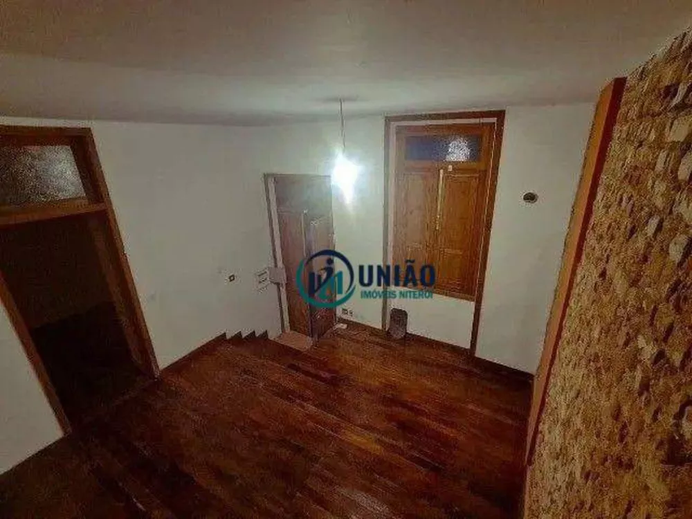 Casa, 4 quartos, 240 m² - Foto 6