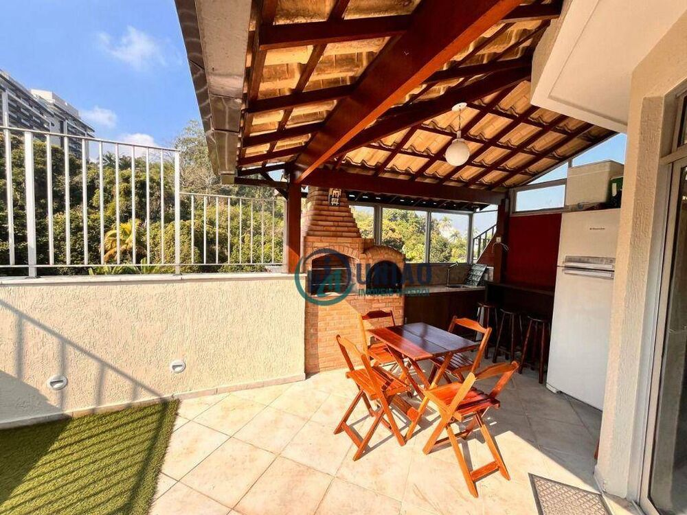 Cobertura à venda com 3 quartos, 180m² - Foto 2