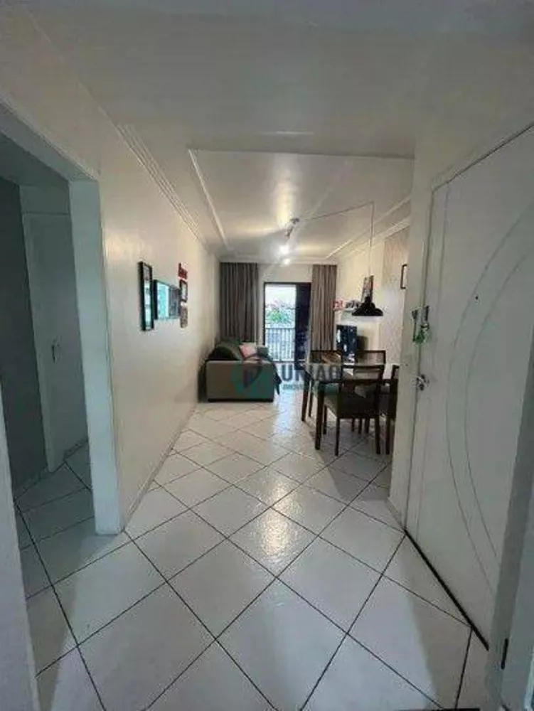 Apartamento à venda com 2 quartos, 86m² - Foto 3