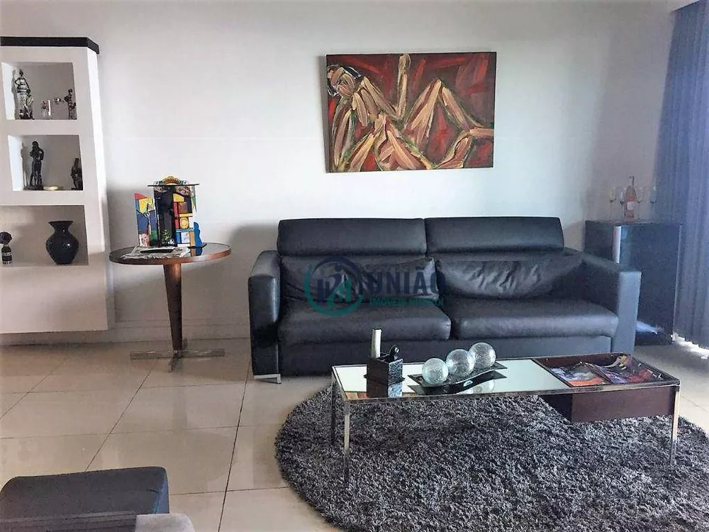 Apartamento à venda com 4 quartos, 321m² - Foto 5