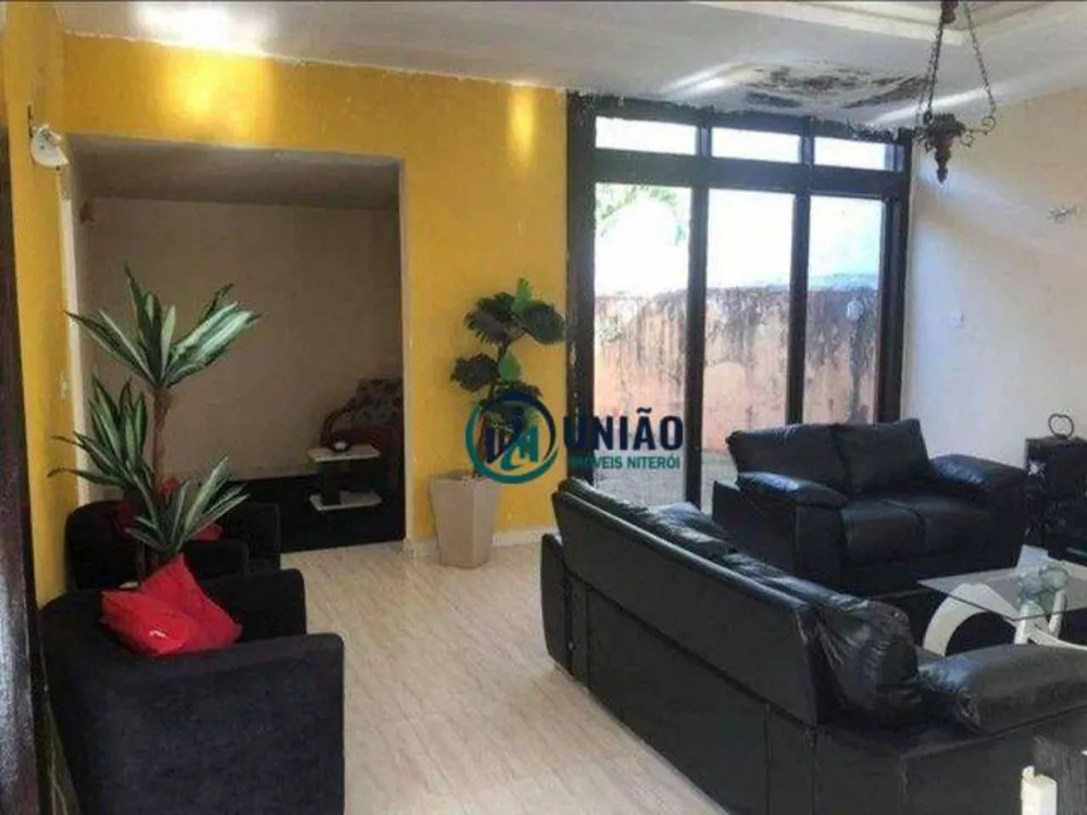 Casa, 4 quartos, 200 m² - Foto 13