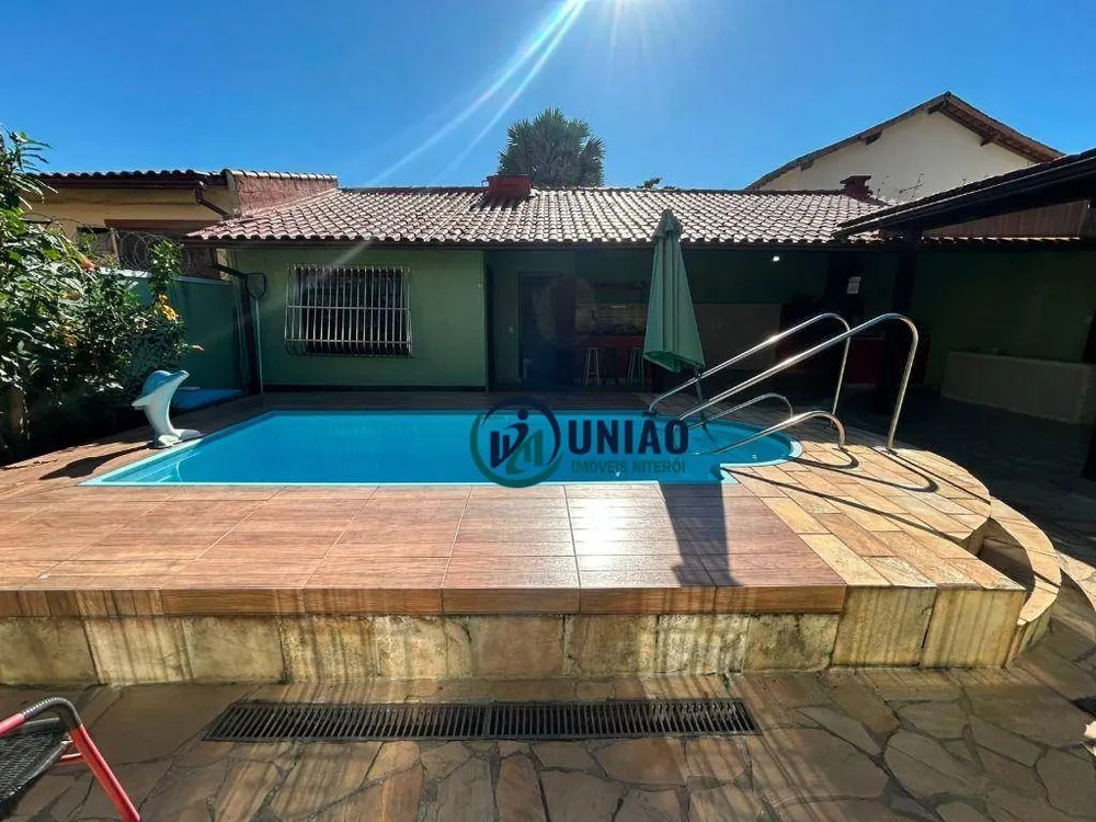Casa, 3 quartos, 188 m² - Foto 2