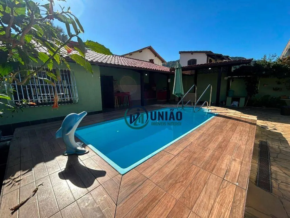Casa, 3 quartos, 188 m² - Foto 1