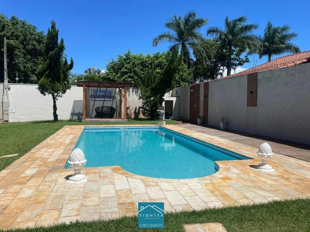 Casa, 3 quartos, 200 m² - Foto 2