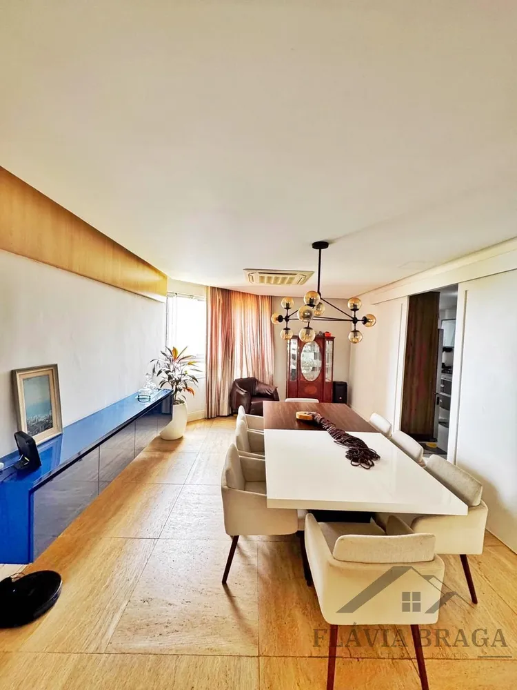 Apartamento, 3 quartos, 207 m² - Foto 1
